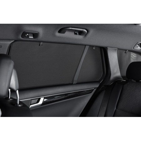 Privacy shades Fiat 500L 5 deurs 2012- (alleen achterportieren 2-delig) autozonwering